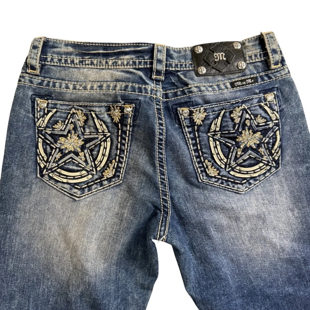 Miss Me Relaxed Boot Jeans Womens 31
